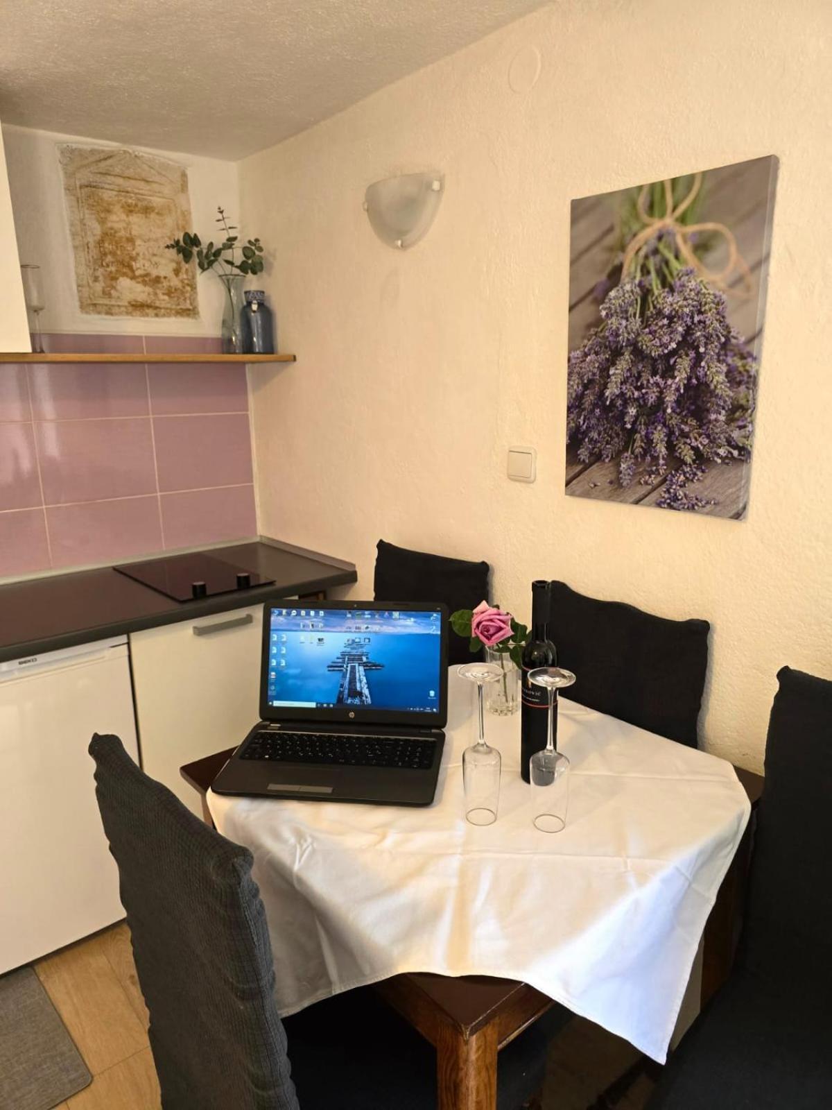 Kaštela Apartments More מראה חיצוני תמונה